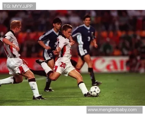 纯粹足球之美天下足球明星展现真诚与激情的魅力