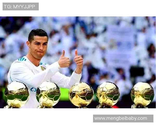 足球明星C罗铜像背后的故事与传奇人生揭秘